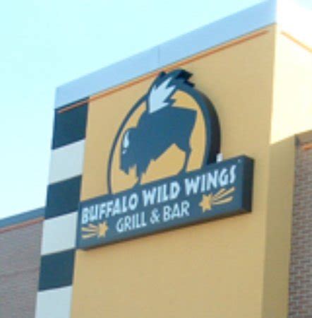 buffalo wild wings ames review